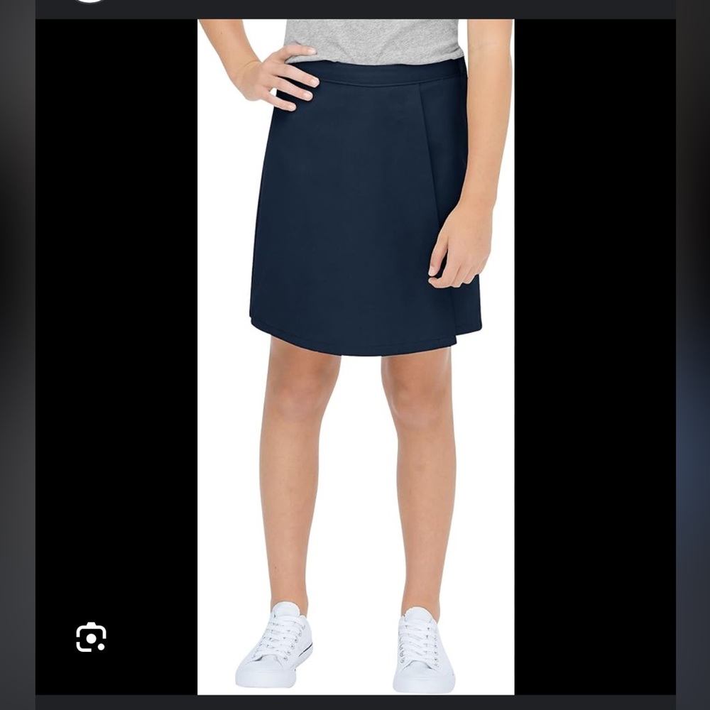 Dickies Girls’ navy blue Faux wrap skort size 16G